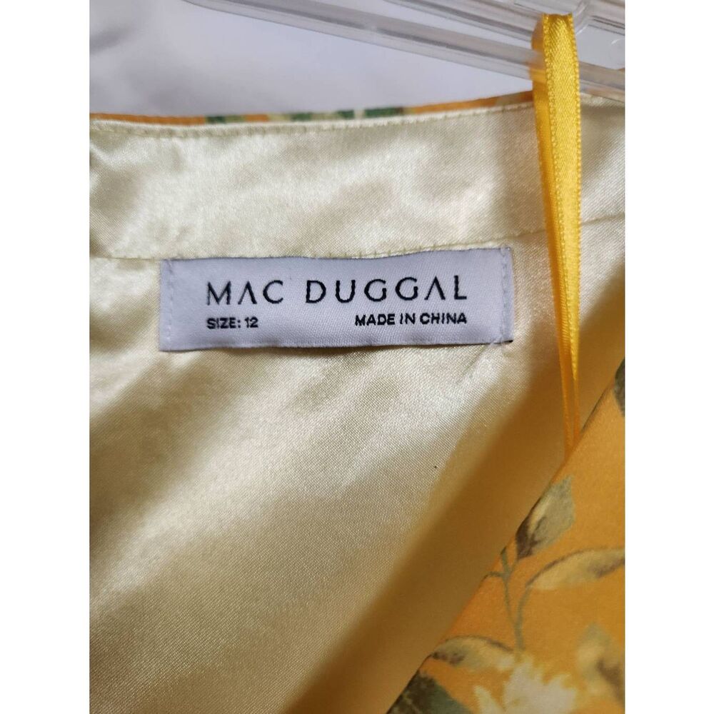 Mac duggal Mac Duggal 70241 Dress size 12 H - Picture 6 of 9